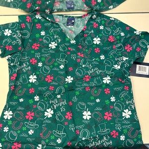 St pattys day scrub top